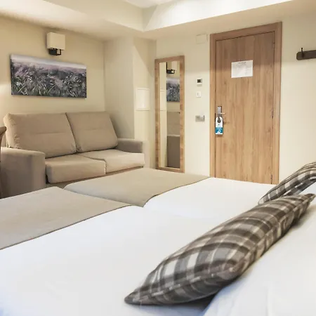 & Real Anayet 4* Canfranc