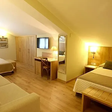 & Real Anayet 4* Canfranc