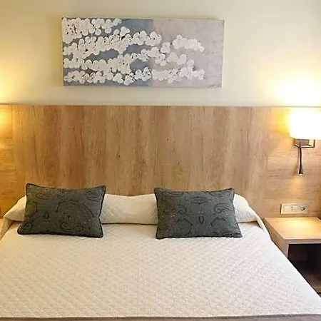 & Real Anayet Hotel Canfranc