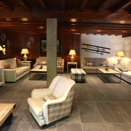 & Real Anayet Szálloda Canfranc