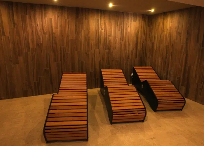 & Real Anayet Hotell 4*