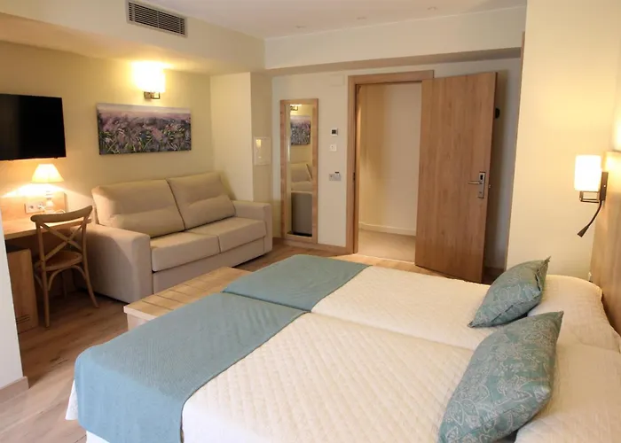 & Real Anayet Hotell Canfranc