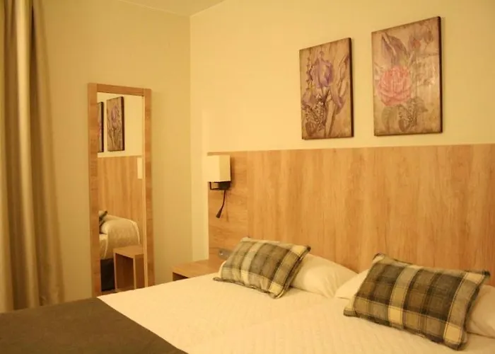 & Real Anayet 4* Canfranc