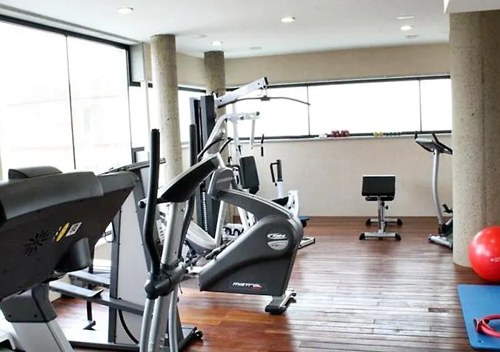 & Real Anayet קאנפראנק