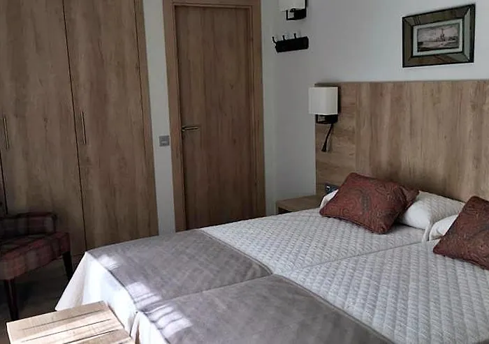 & Real Anayet Hotell Canfranc