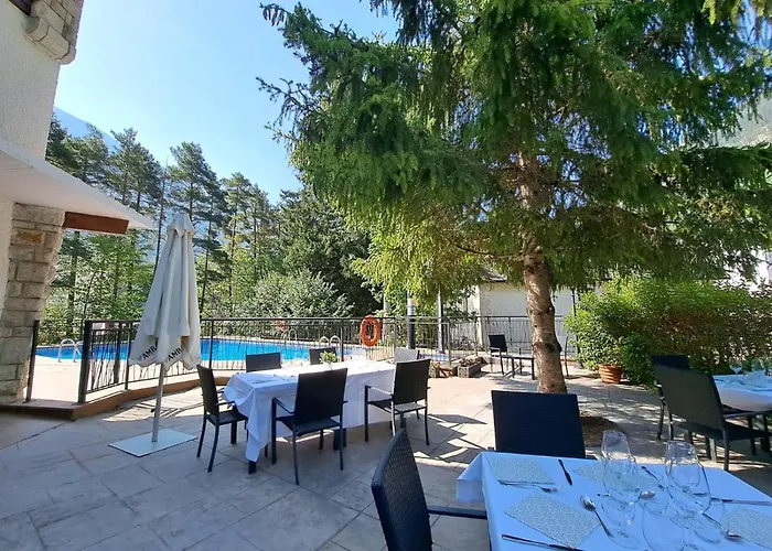 & Real Anayet Hotell Canfranc