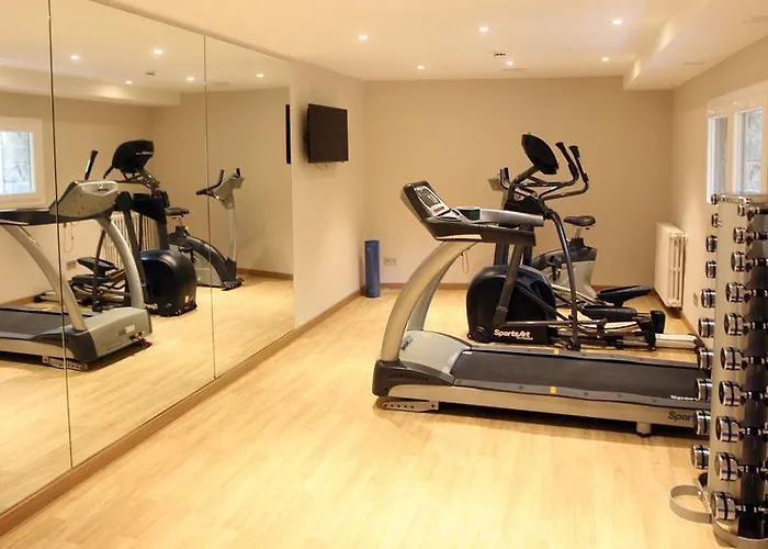 מלון & Real Anayet קאנפראנק