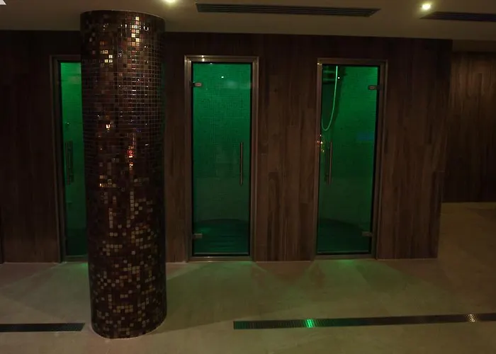 & Real Anayet Hotell