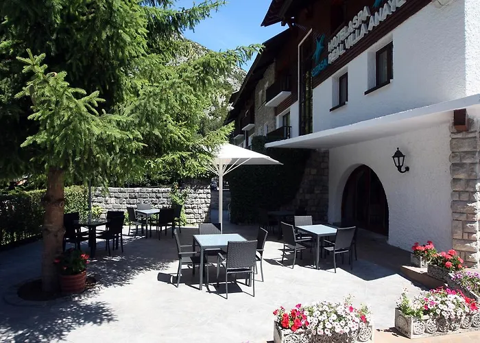 & Real Anayet Hotell 4*