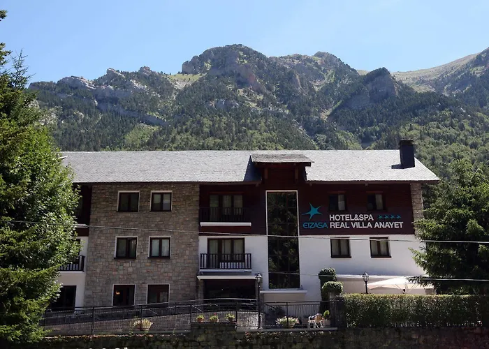 Hotell & Real Anayet