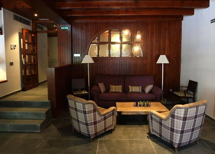 & Real Anayet Hotell Canfranc